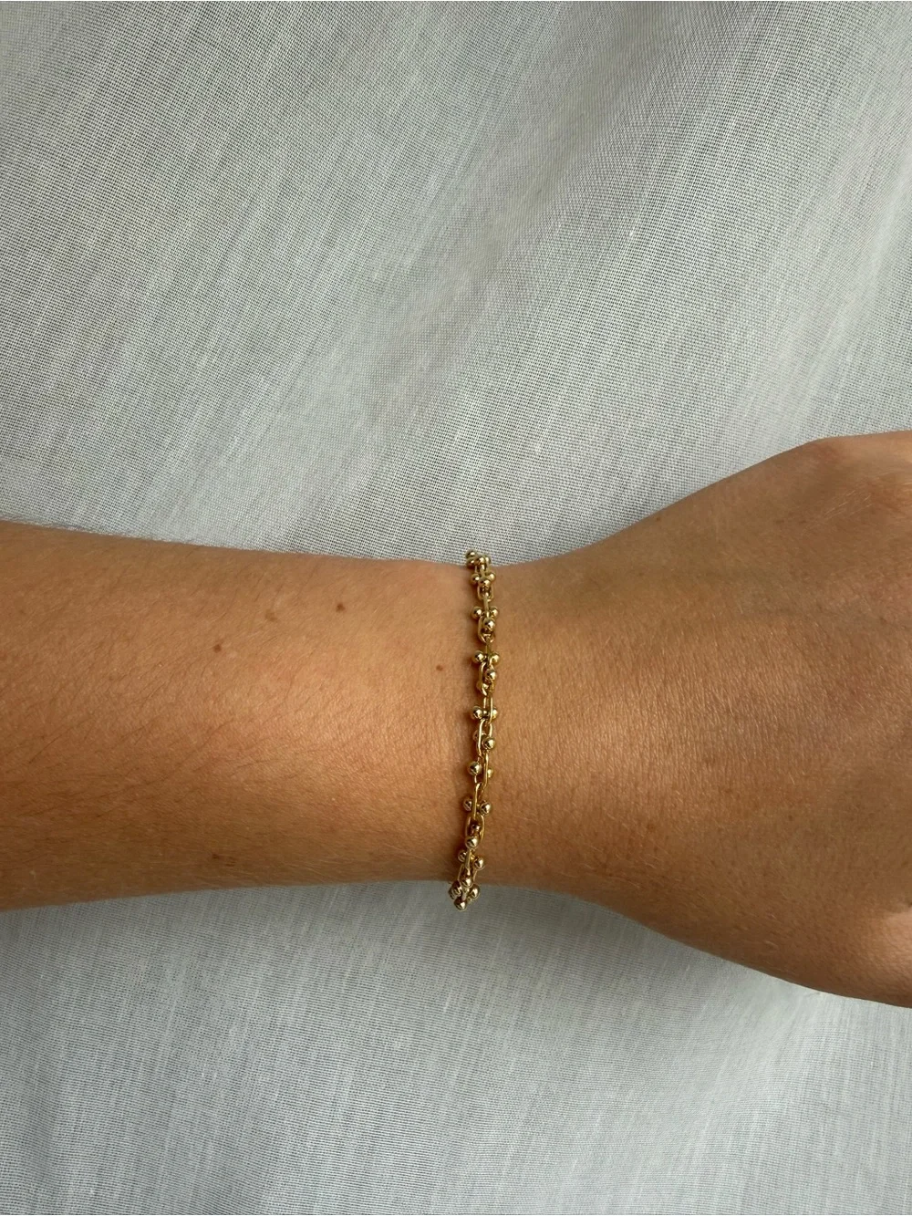 Delicate Gold Chain Bracelet